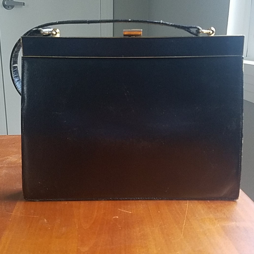 Vintage BON GOUT black leather handbag